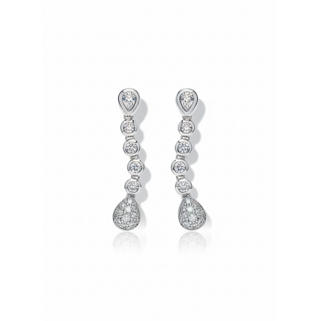 Orecchini princess casa Damiani diamanti taglio brillante ct.0.43 colore H if, oro bianco gr.6,10