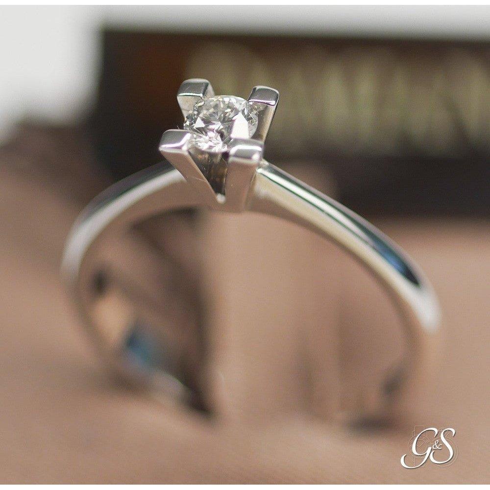 ANELLO DAMIANI SOLITARIO DIAMANTE TAGLIO BRILLANTE CT.0.23 H