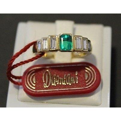 ANELLO DAMIANI oro con diamanti taglio Baguette e smeraldo 0,56
