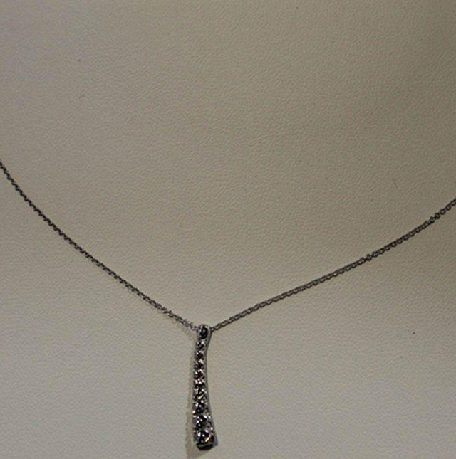 Girocollo Recarlo in oro bianco con diamante ct.0,23 e 0,11