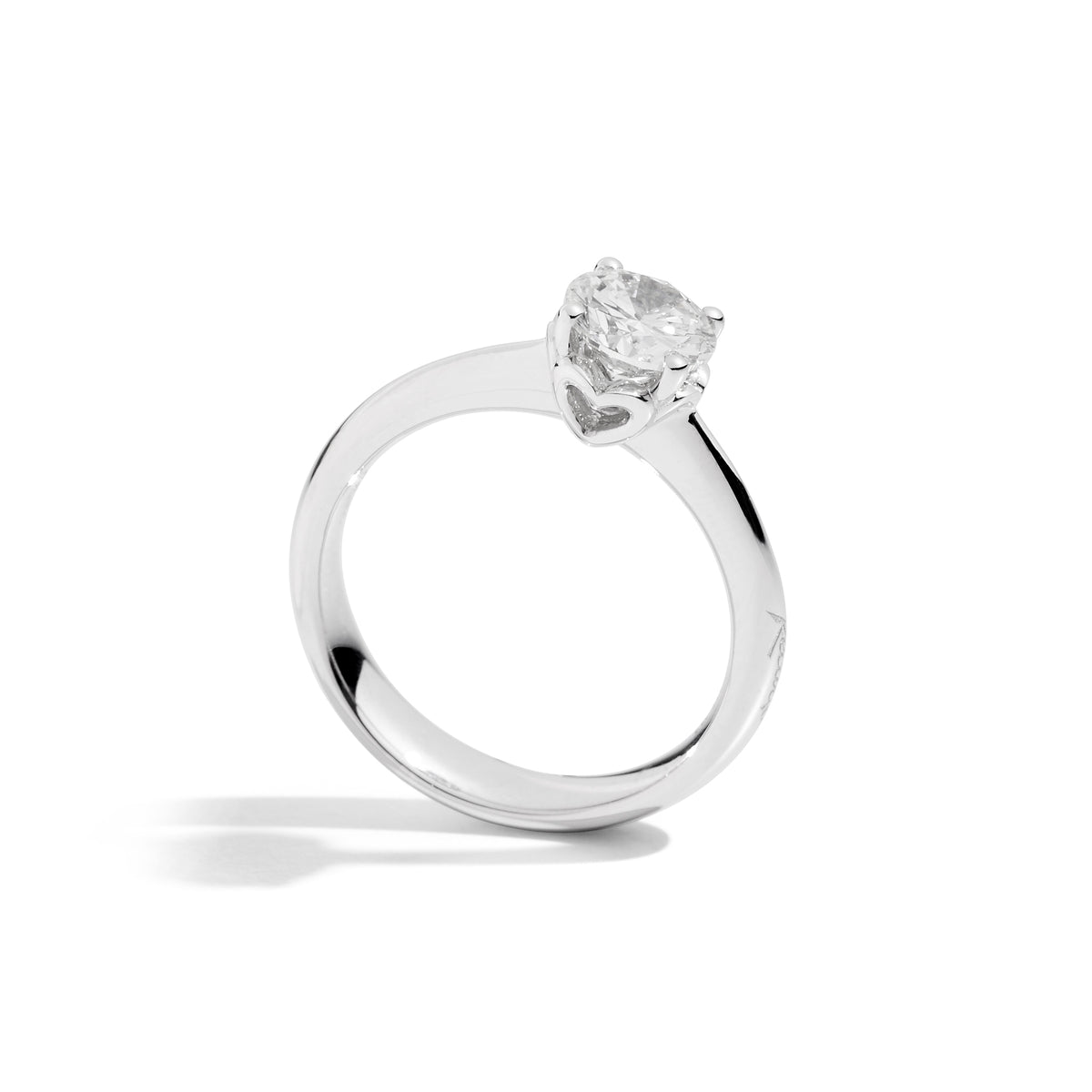 Anello solitario Recarlo Anniversary visto di lato