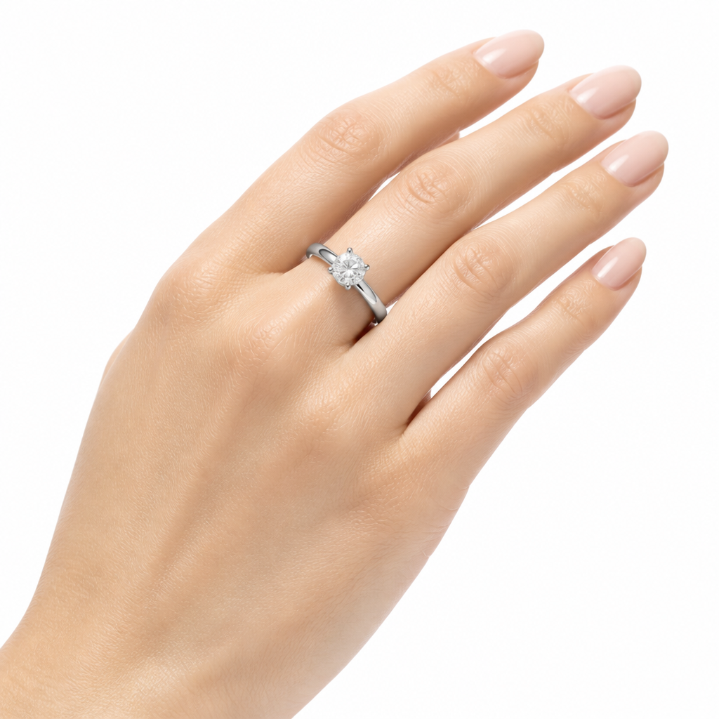 Anello Salvini Collezione Petal Cut - indossato