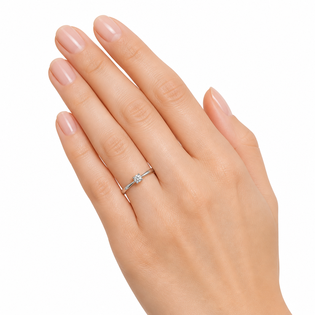 Anello Solitario Salvini Collez.lavinia - indossato
