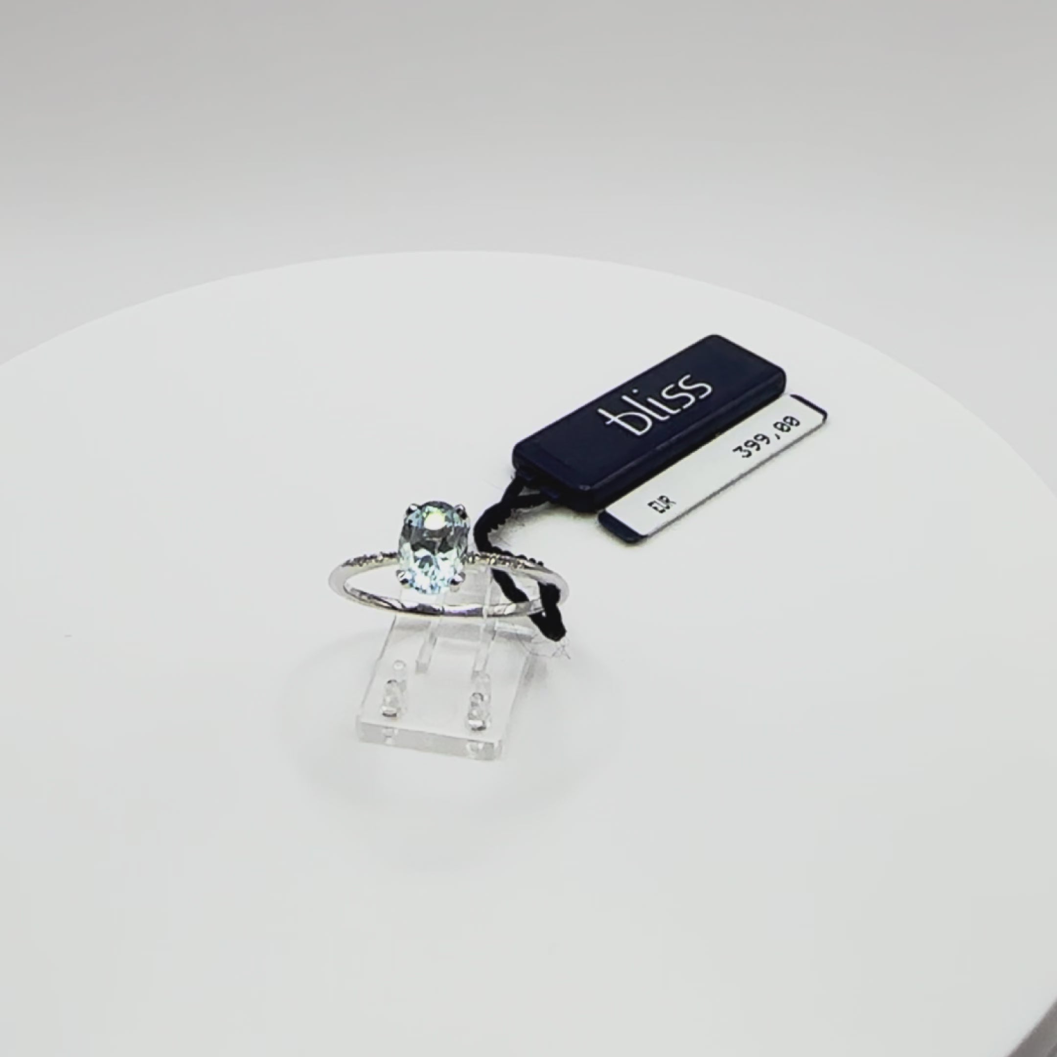 Anello Bliss Collezione Celine In Oro Bianco